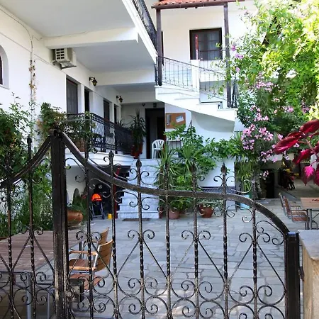 Konukevi Aldebaran 3*